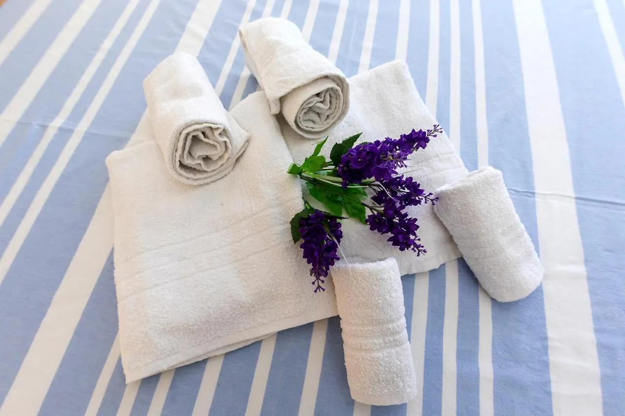 B&B Mary Sant'Elia Napels 0*,